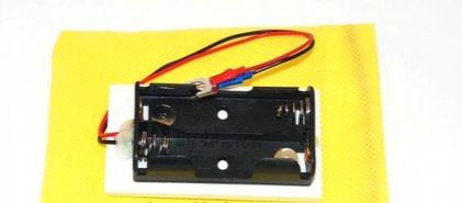 Источник питания лабораторный (держатель батареек)