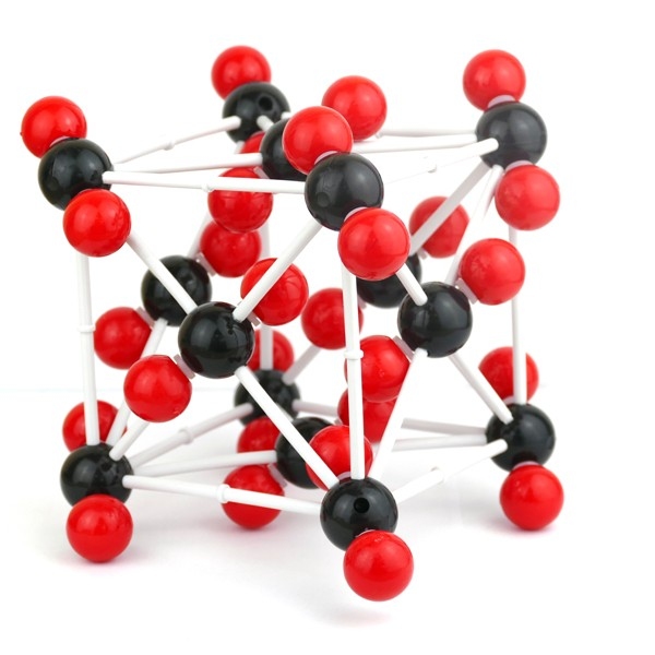 Модель демонстраційна кристалічної гратки 