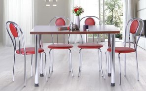 Комплект мебели для столовой с хромированными ножками