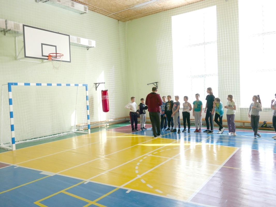 Школьный спортзал, Носовская ОТГ Черниговской обл.
