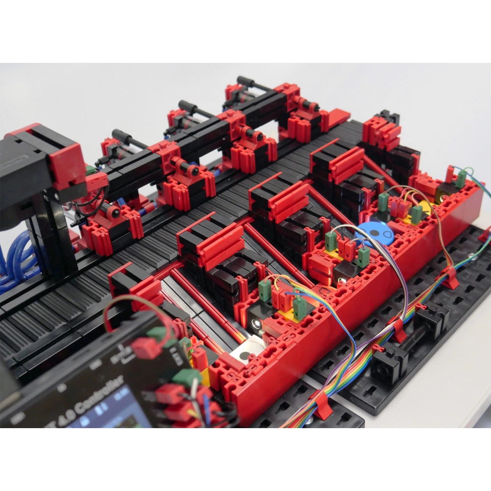 Конструктор Fisсhertechnik Trainingsmodelle Сортировочная линия из ШИ 9В FT-568416