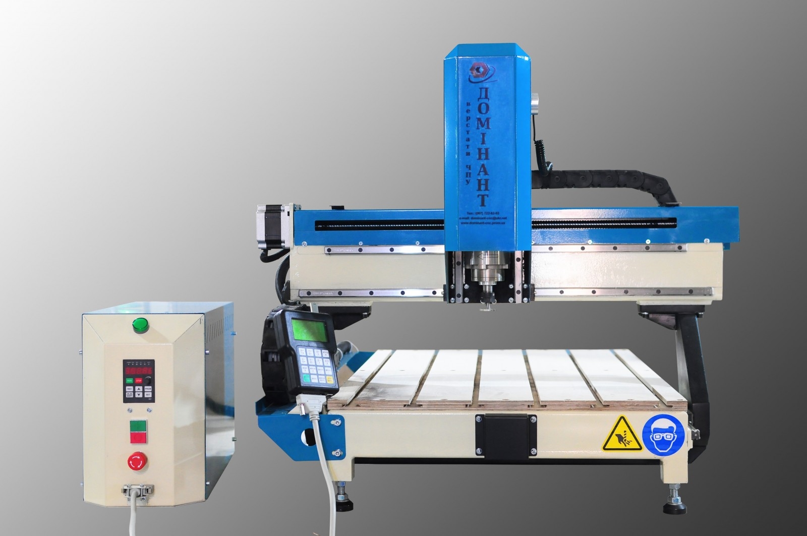 Цифровой фрезерный станок с ЧПУ